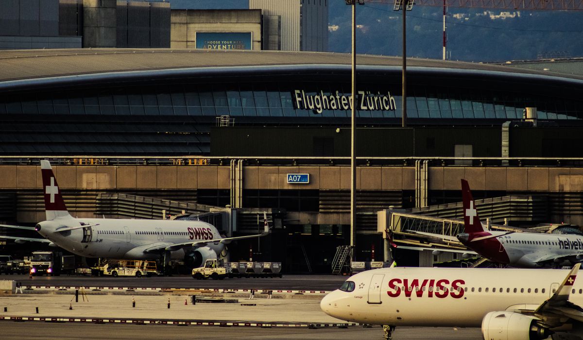 The Benefits of Pre-Booking Executive Cars for Meetings